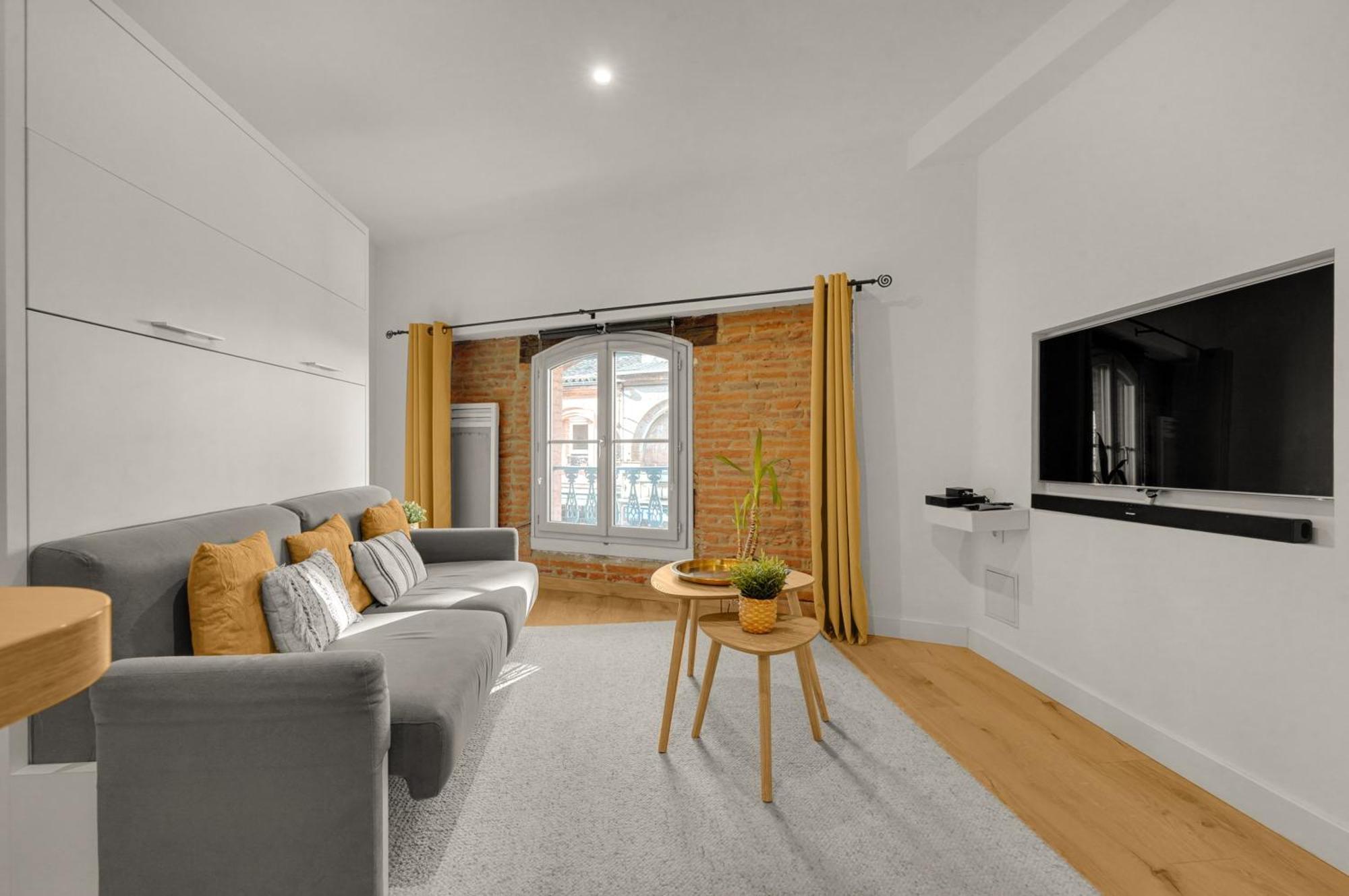 Le Floral - Cosy Studio Climatise Avec Parking Prive Et Netflix Toulouse Eksteriør billede